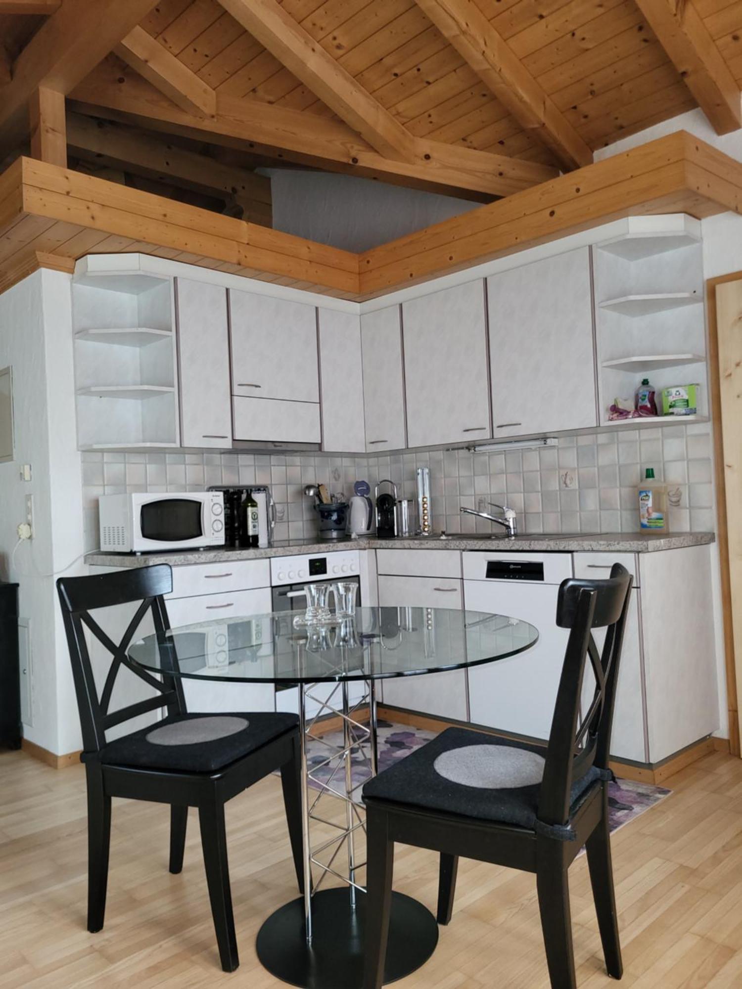 Chalet Diana Lakefront Ringgenberg Exterior photo