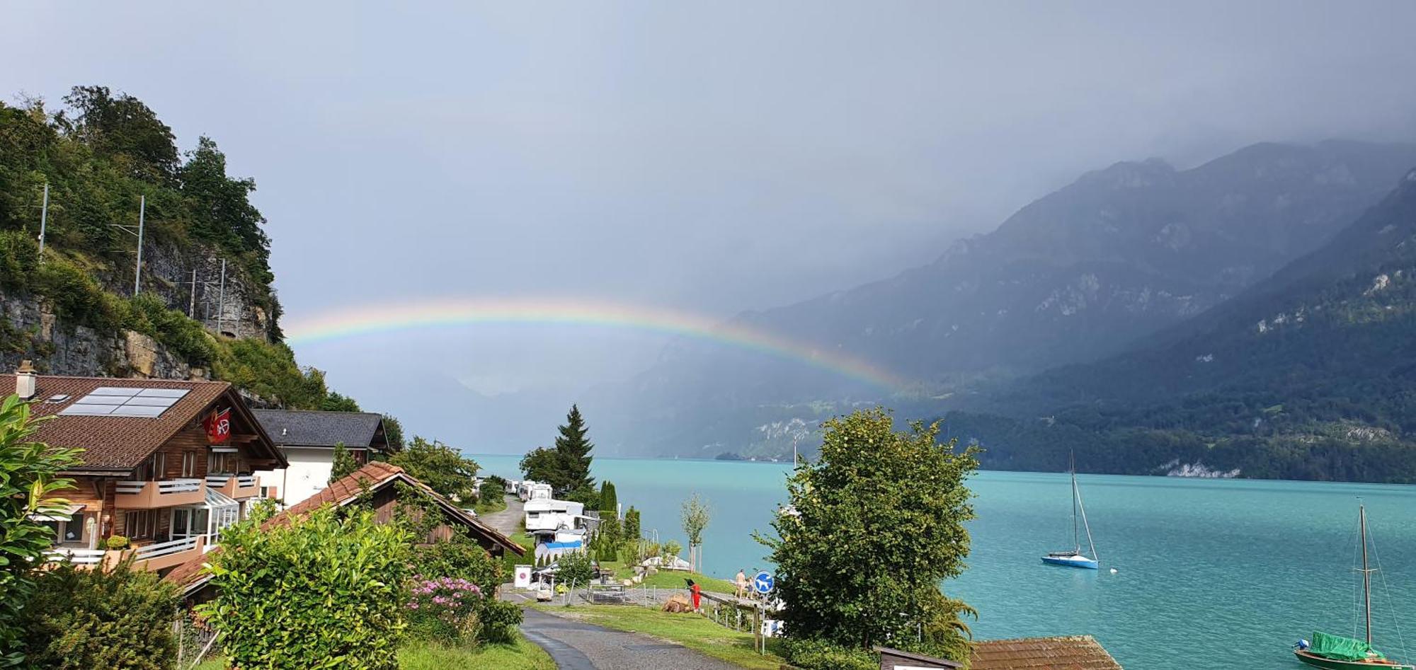 Chalet Diana Lakefront Ringgenberg Exterior photo